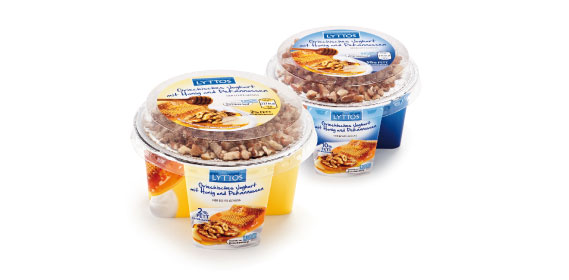 Griechisches Joghurt mit Honig und Nüssen, Dezember 2013