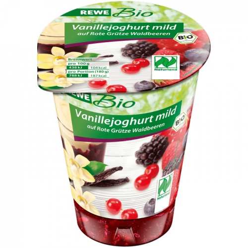 Vanillejoghurt mild auf Rote Grütze Waldbeeren, Dezember 2017